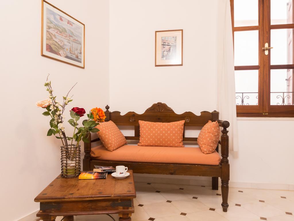 Xenon Apartments Chania  Zimmer foto